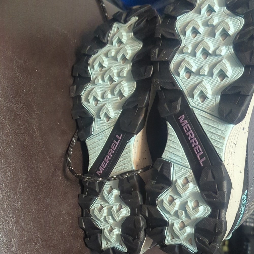 Merrell Charcoal and Teal Women's Boots Size 7 - Picture 6 of 8